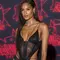Rihanna trägt maßgefertigte Mugler-Mode für das Dazed Magazine